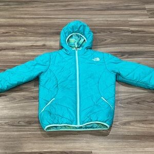 The North Face reversible Hooded puffer Jacket size 14/16 (L)